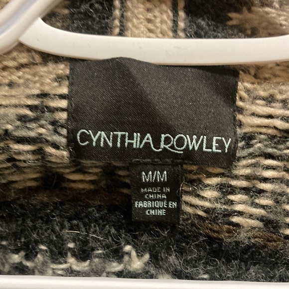 Cynthia Rowley Black,Grey and white shrug sweater - Picture 3 of 3